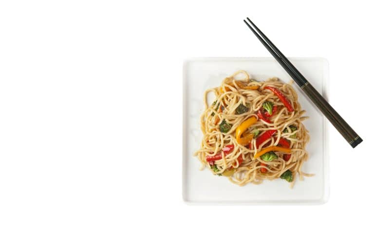 Delicious noodles with vegetables